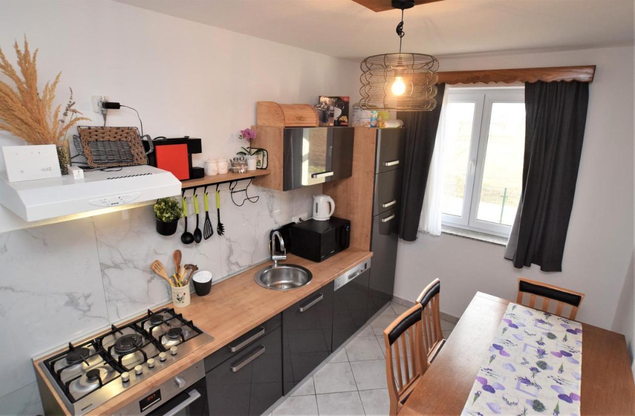 Holiday Home Melani Sinac Exterior foto