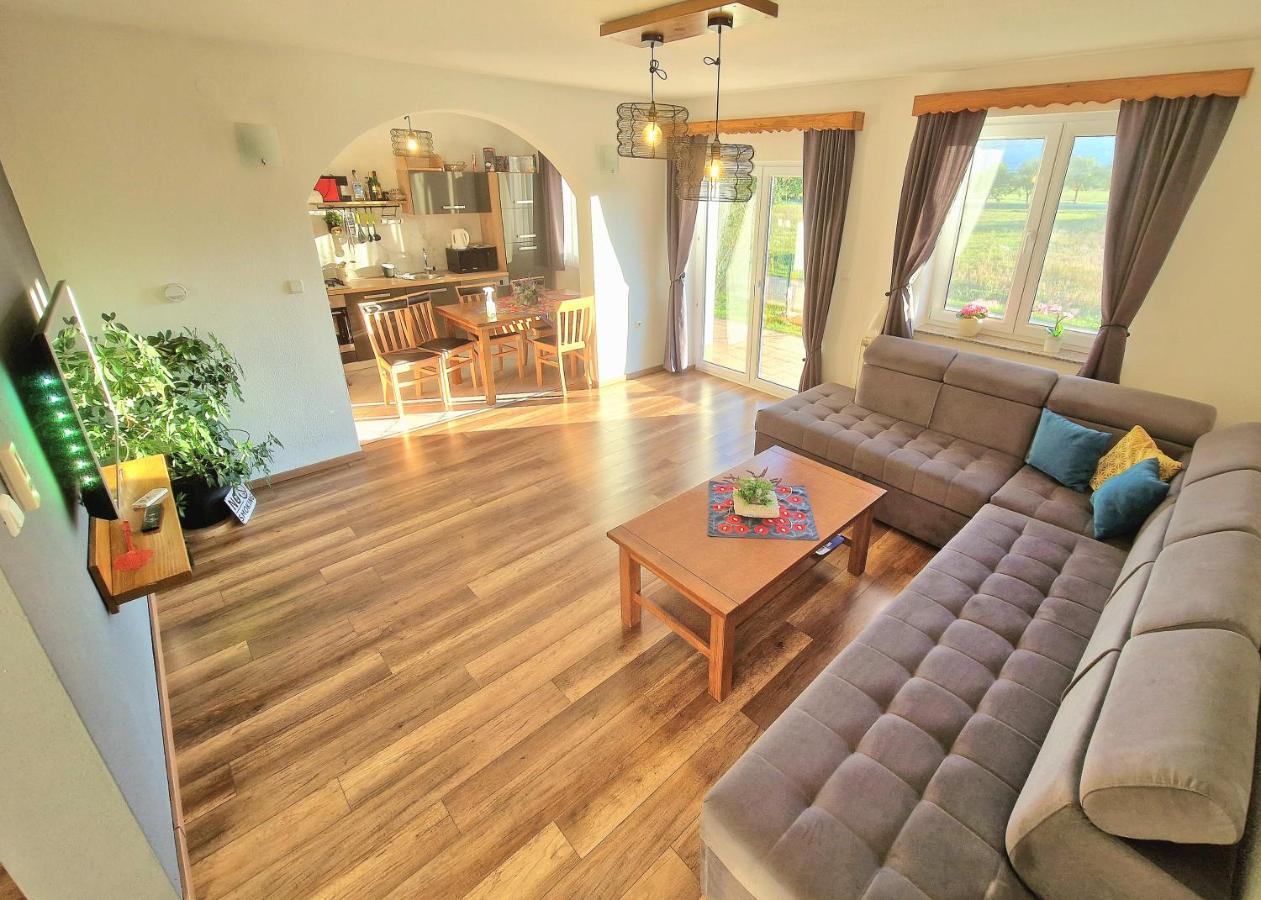 Holiday Home Melani Sinac Exterior foto